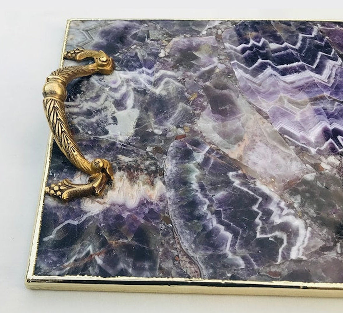 Deska do Serwowania z Ametystowego Agatu z Uchwytami z Mosiądzu