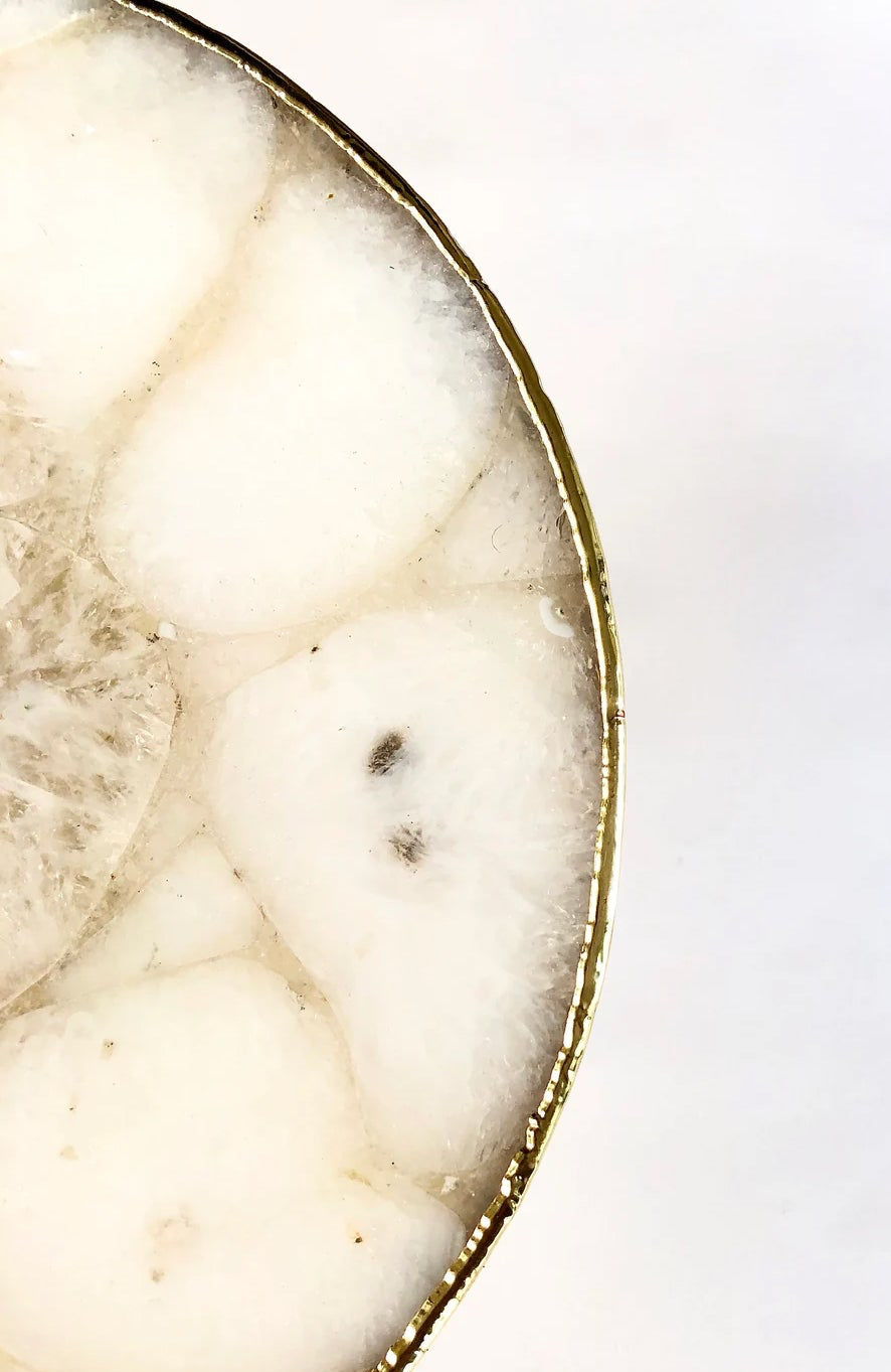 Elegancki Stojak na Ciasto / Patera z Białego Kryształowego Agatu