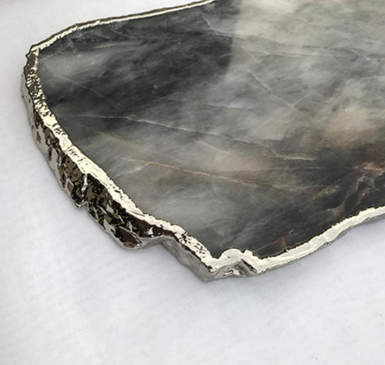 Deska do Serwowania z Agatu Kwarcowego